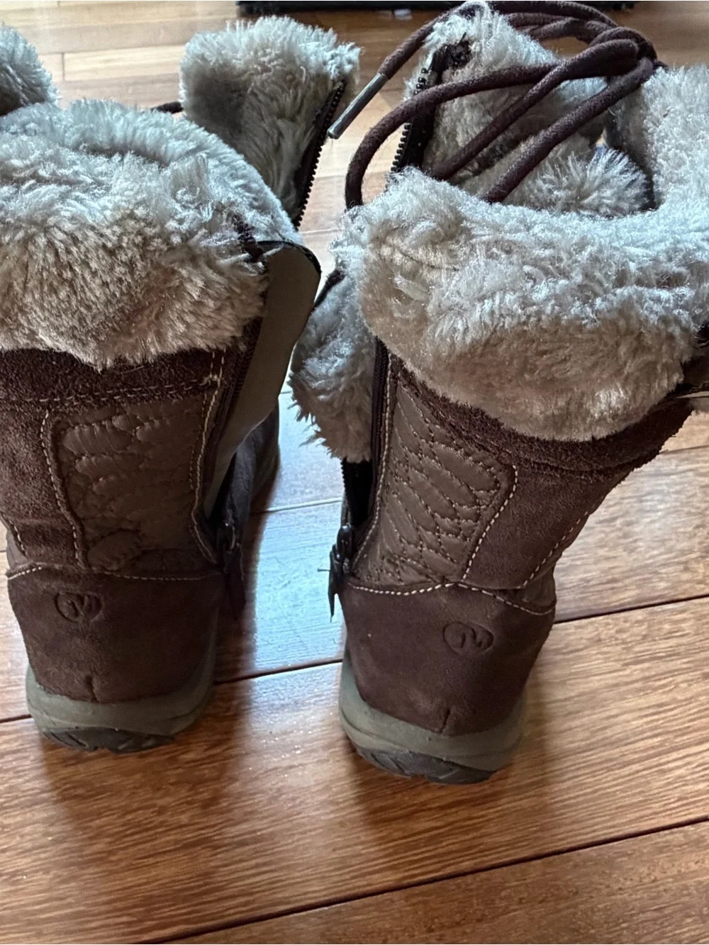 Merrell Women's Brown Faux Fur Winter Lace-Up Boots